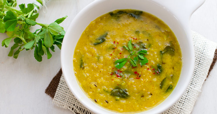 Pesarapaputho Akura Papu ( Green gram and leafy vegetable Dal )