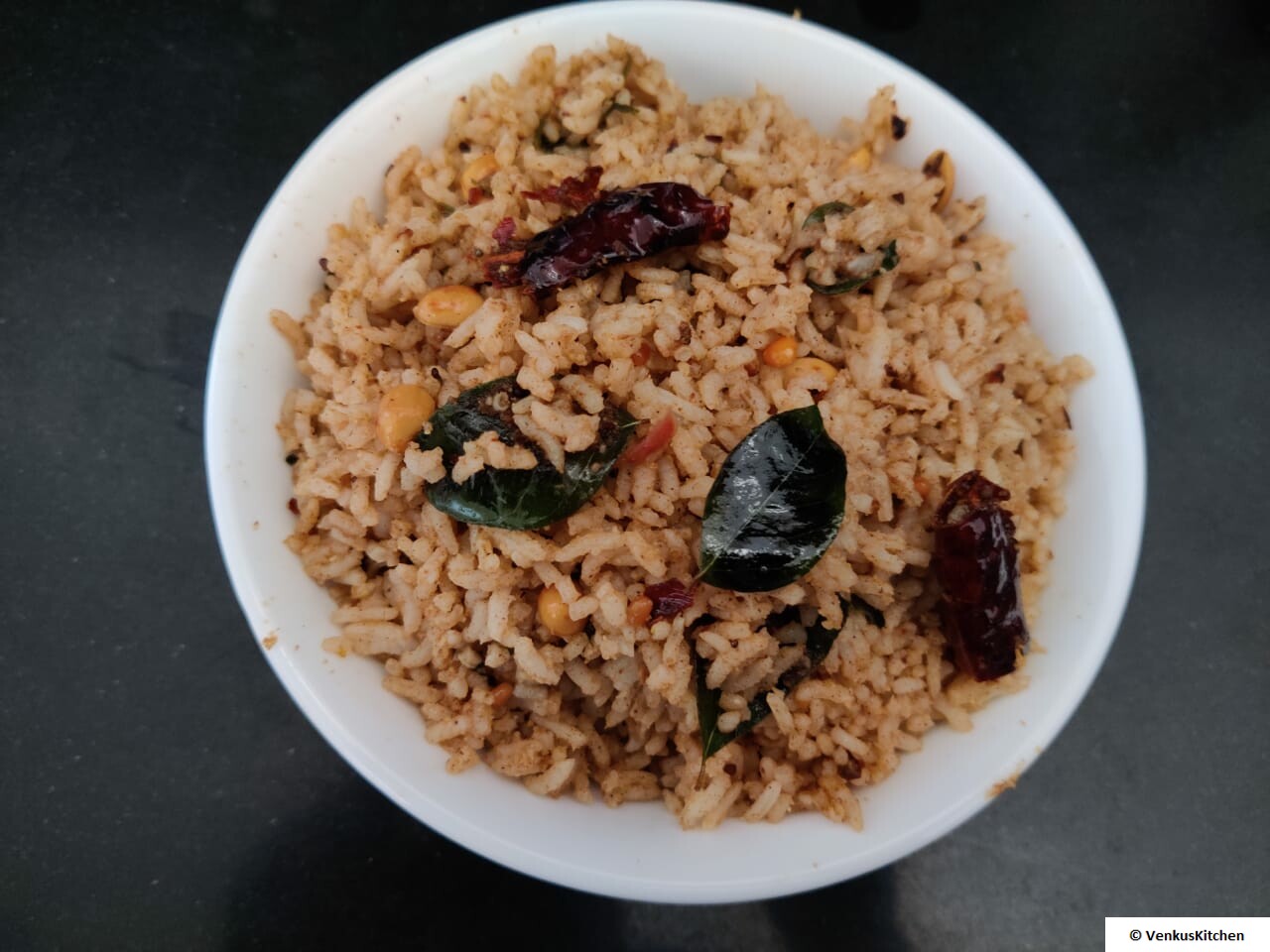 Pulihora (Tamarind rice)